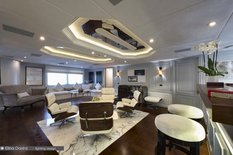 Chakra Yacht 12